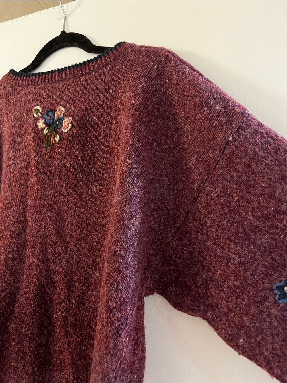 Northern Reflections | Vintage Cardigan Sweater - Picture 10 of 14